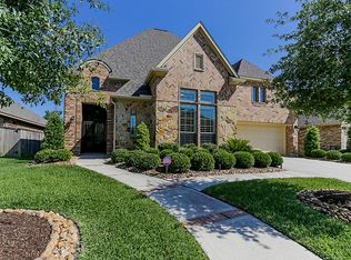 2811 King Point View Ln, Spring, TX 77388