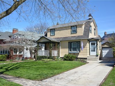 71 University Ave, Buffalo, NY, 14214