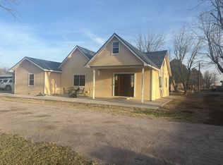 11 Memory Ln, Mesilla Park, NM 88047