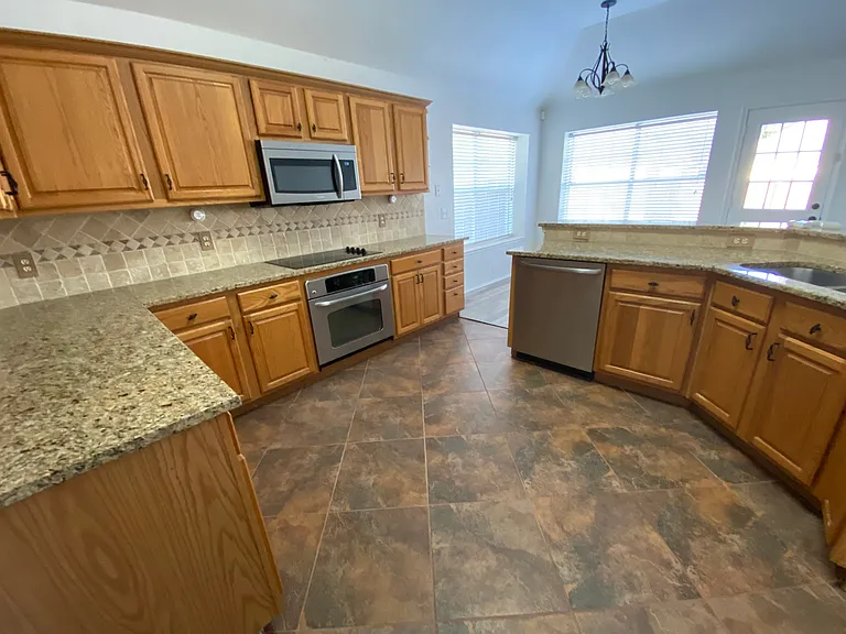 Spacious Kitchen Area