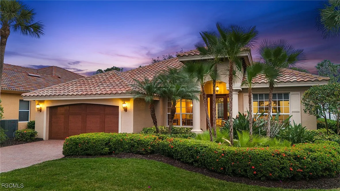 3 bed, 2.0 bath, 1913 sqft, $9,000 — Photo 1