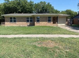 7913 Laura St, North Richland Hills, TX 76180