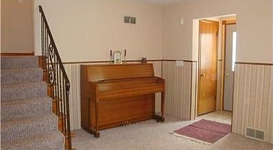 4th image of 2954 Brownlee Ave