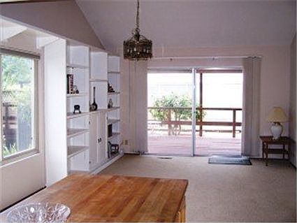 4th image of 7401 Crawford Dr