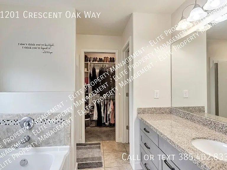 11201 S Crescent Oak Way — Photo 16