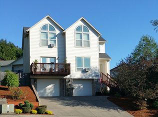 32851 NW View Terrace Pl, Scappoose, OR 97056