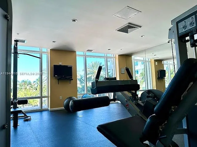 1755 Hallandale Beach Blvd #1605E — Photo 45