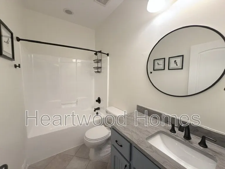432 Jackson Ave — Photo 32