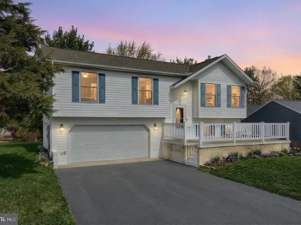 15 Sedgwick Dr, East Berlin, PA 17316