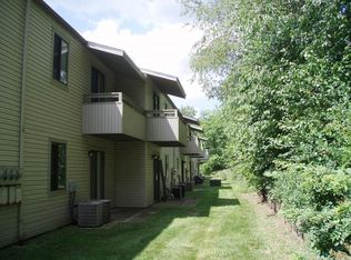 Meadowbrook Lake, Stow, OH 44224