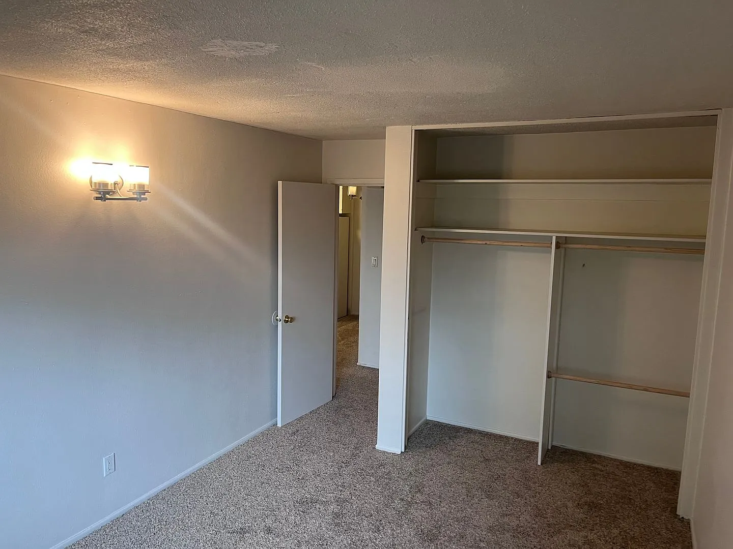 #185-4130 SW View Point Terrace — Photo 4