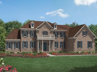 802 Green Meadow Dr, Furlong, PA 18925