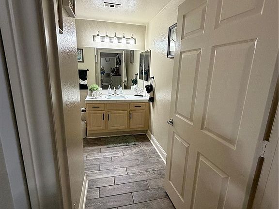 5th image of 5250 S Rainbow Blvd Unit 1135