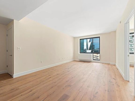 2nd image of 25-21 43rd Ave #802