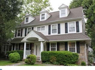 8 Overbrook Pkwy, Wynnewood, PA 19096