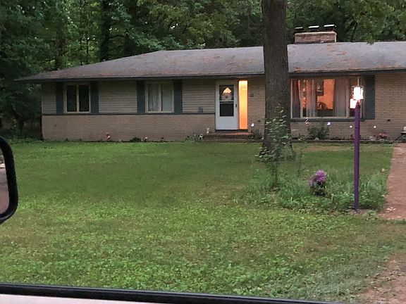3rd image of 14444 Angelus Cir