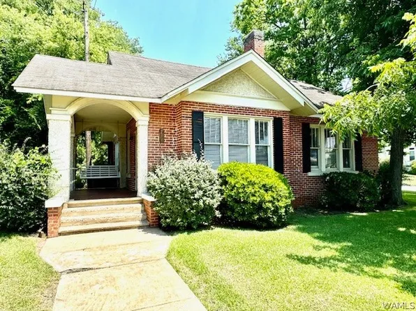 211 S Walnut Ave, Demopolis, AL 36732