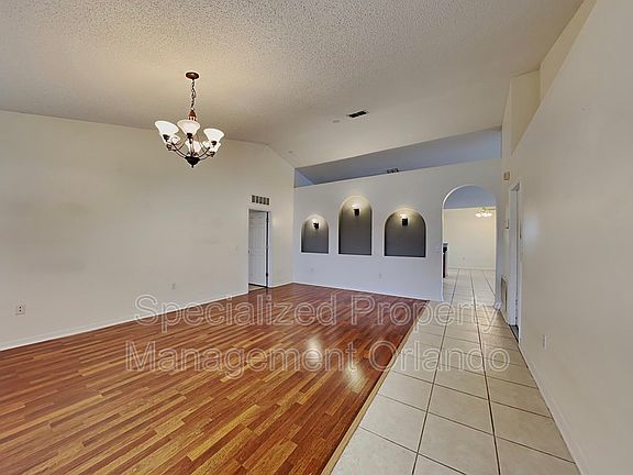 3rd image of 2961 Lockwood Blvd