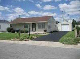 109 N George St, Hutchinson, KS 67501