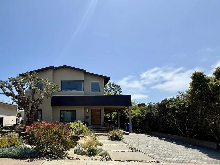 4221 Hill St — Photo 31