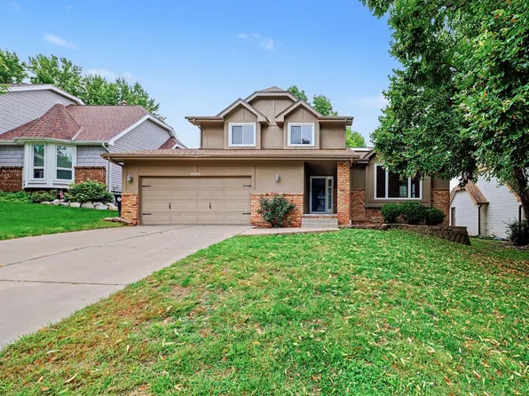 15454 Hamilton St, Omaha, NE 68154