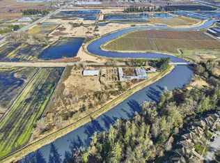 15442 40th Ave, Surrey, BC V3Z 1E6