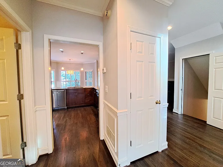 2242 Lenox Walk NE — Photo 9