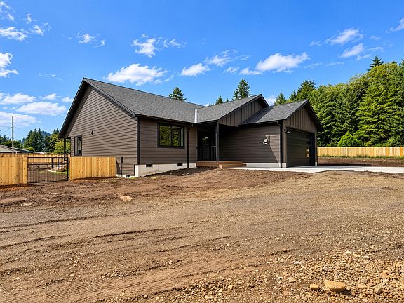 4th image of 20220 Berkshire Rd
