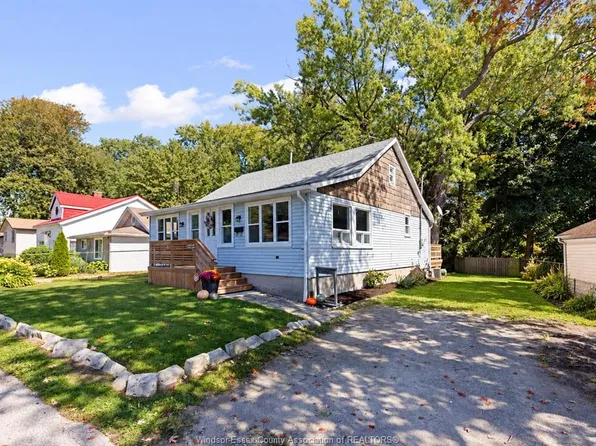748 Scratch Ln, Kingsville, ON N9Y 3G5