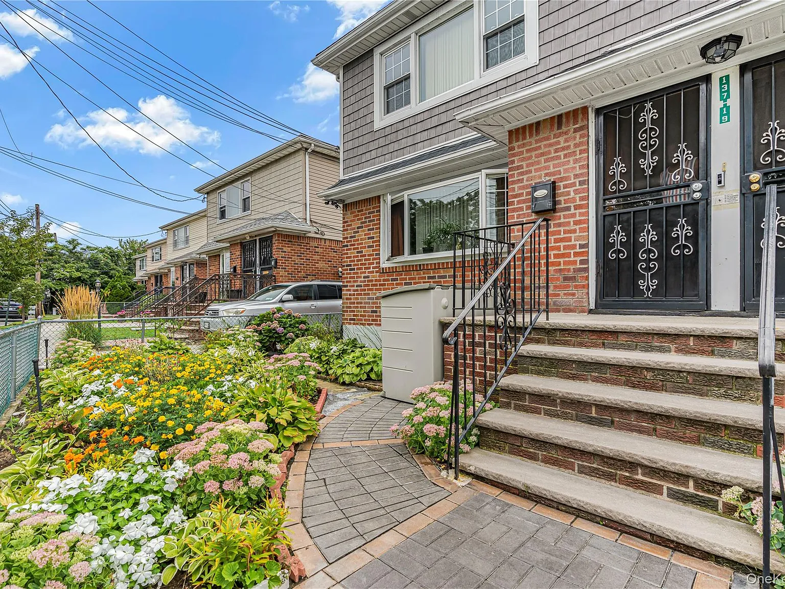 2 bed, 1.5 bath, 3975 sqft, $3,000 — Photo 2