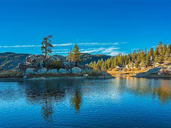 Short drive to local mountains