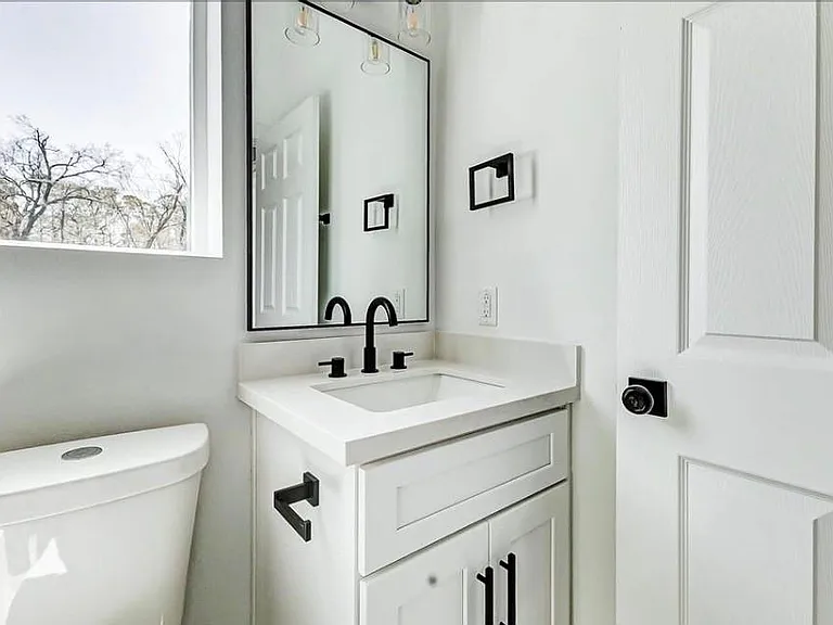 2206 Dolly Wright St #B — Photo 17