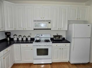 62 Pond View Cir, Barnegat, NJ 08005