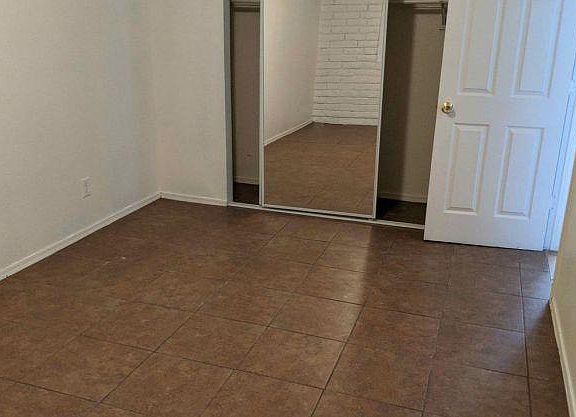 2nd image of 2333 W Glenrosa Ave Suite 124