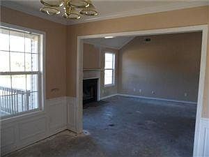 4th image of 3509 Gambill Ln