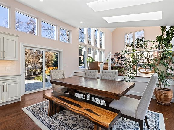 5th image of 27 Broad Cove Rd