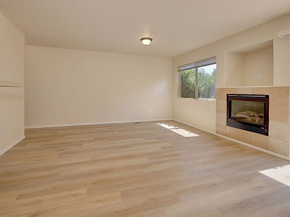 2nd image of 5725 Pepperdine Pt