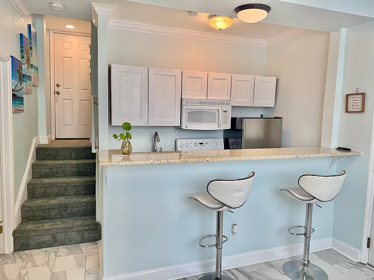 5003 Atlantic Ave #7 — Photo 11