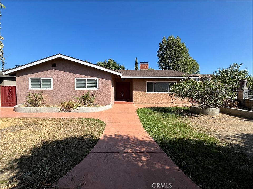 1st image of 16751 San Fernando Rd
