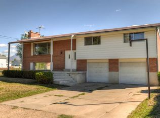 2205 S Main St, Clearfield, UT 84015