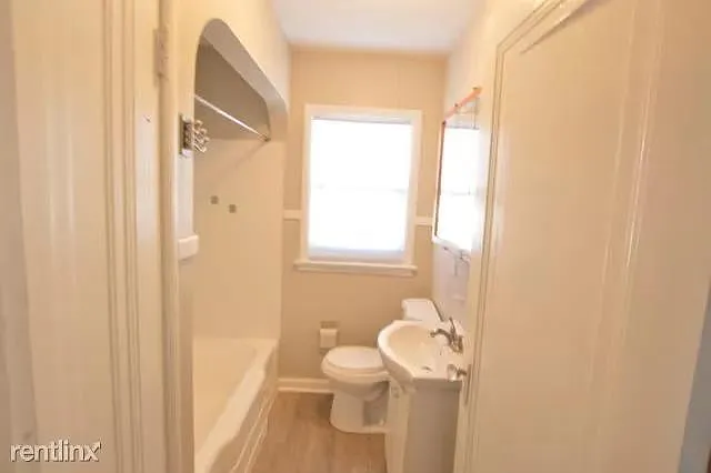 744 Lincoln St — Photo 6