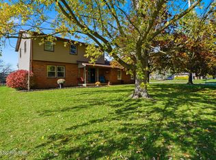 3018 Gleneagle Dr, Findlay, OH 45840