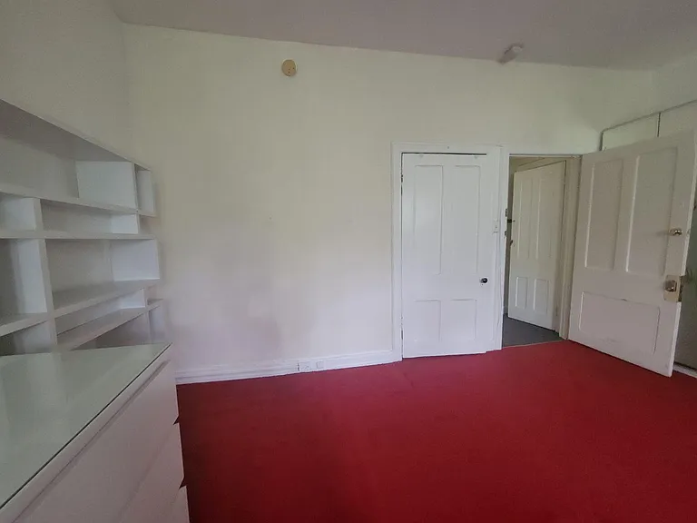 4053 Spruce St — Photo 10