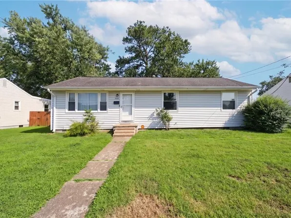 3323 Candlewood Dr, Hampton, VA 23666
