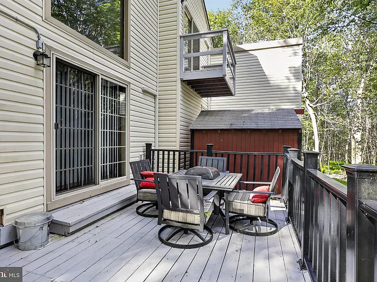 1060 Mohawk Trl — Photo 15