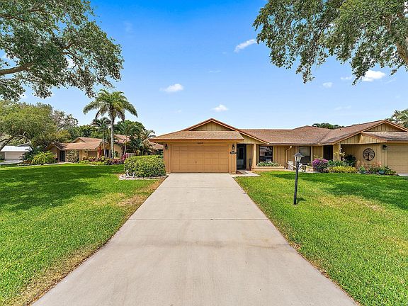 2nd image of 12816 SE Pinehurst Court