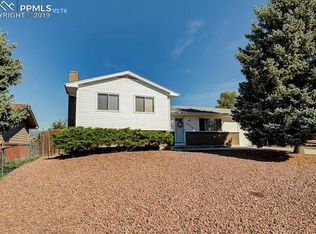 6640 Defoe Pl, Colorado Springs, CO 80911