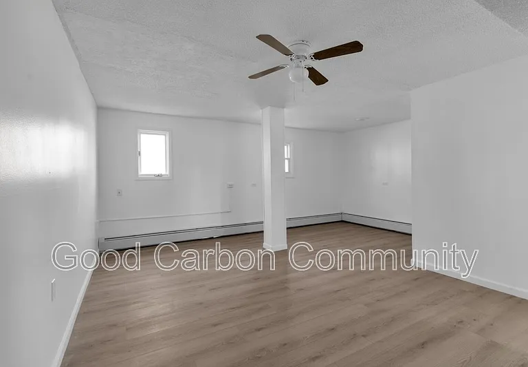 3904 Seneca St #A — Photo 8