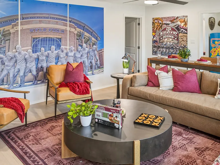 Building's Lounge