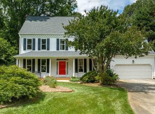 102 Cutty Ct, Cary, NC 27518
